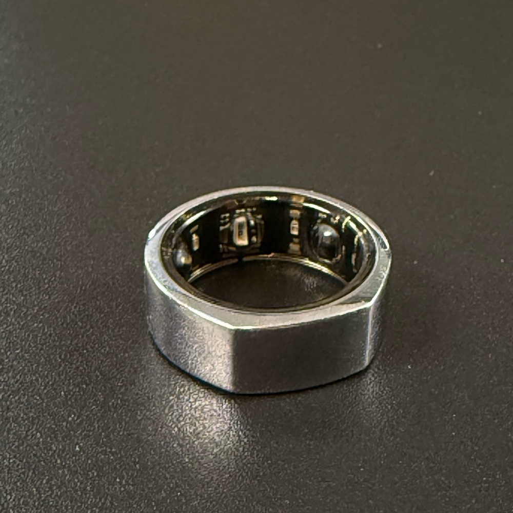 Oura Ring Size 7 - Silver Gen 3